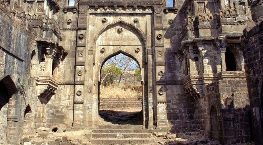 Narnala Fort, Shahanur, Maharashtra, India
